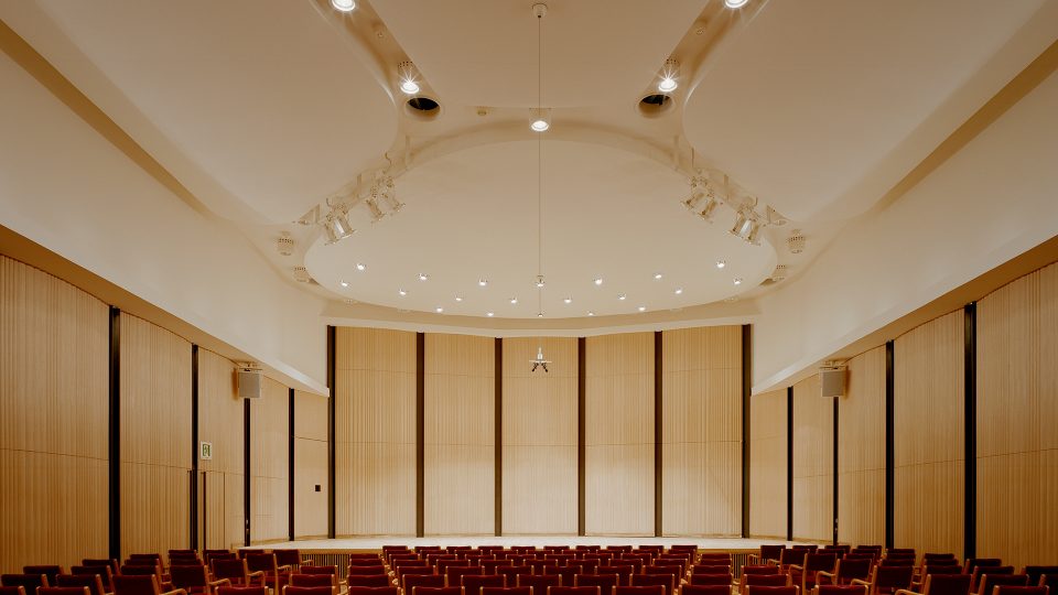 いわき芸術文化交流館（アリオス）いわしん音楽小ホール