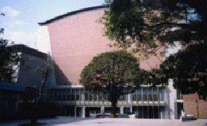 東京芸術大学奏楽堂の外観