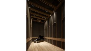 サロンホール内観 ©KEIKO CHIBA
